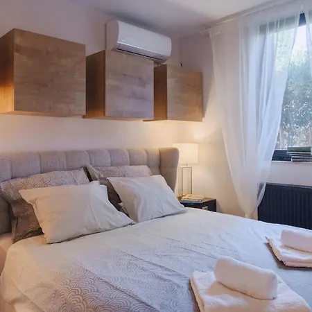 Holiday home Aavaas Pula